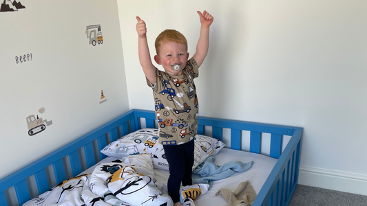 Montessori Magic: How Toddler Floor Beds Foster Independence and Adventure