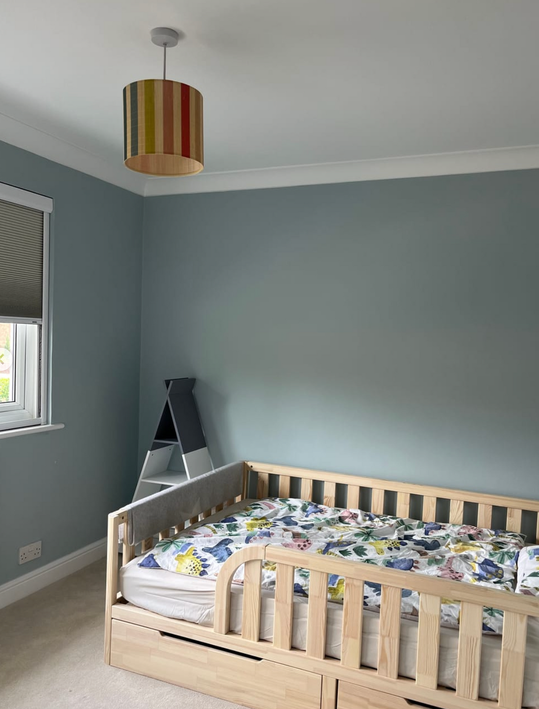 kids bed with storage