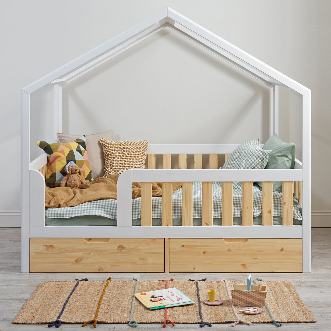 bed rails vs floor bed safety - Roomix Transition Convertible House Bed White