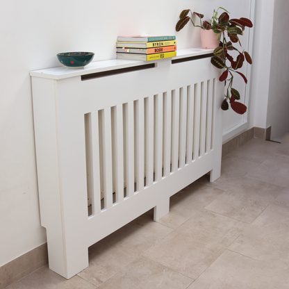 Cache-radiateur sur mesure : larges lamelles verticales – 100 cm x 15 cm x 95 cm