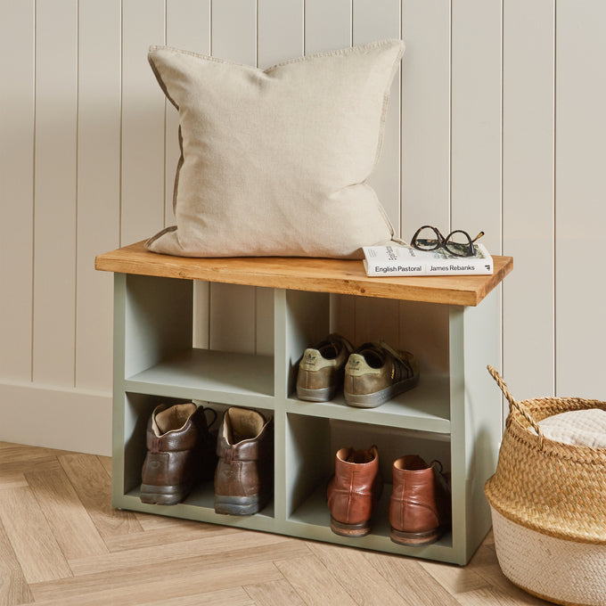Wooden Shoe Storage Bench: 4 Shelves