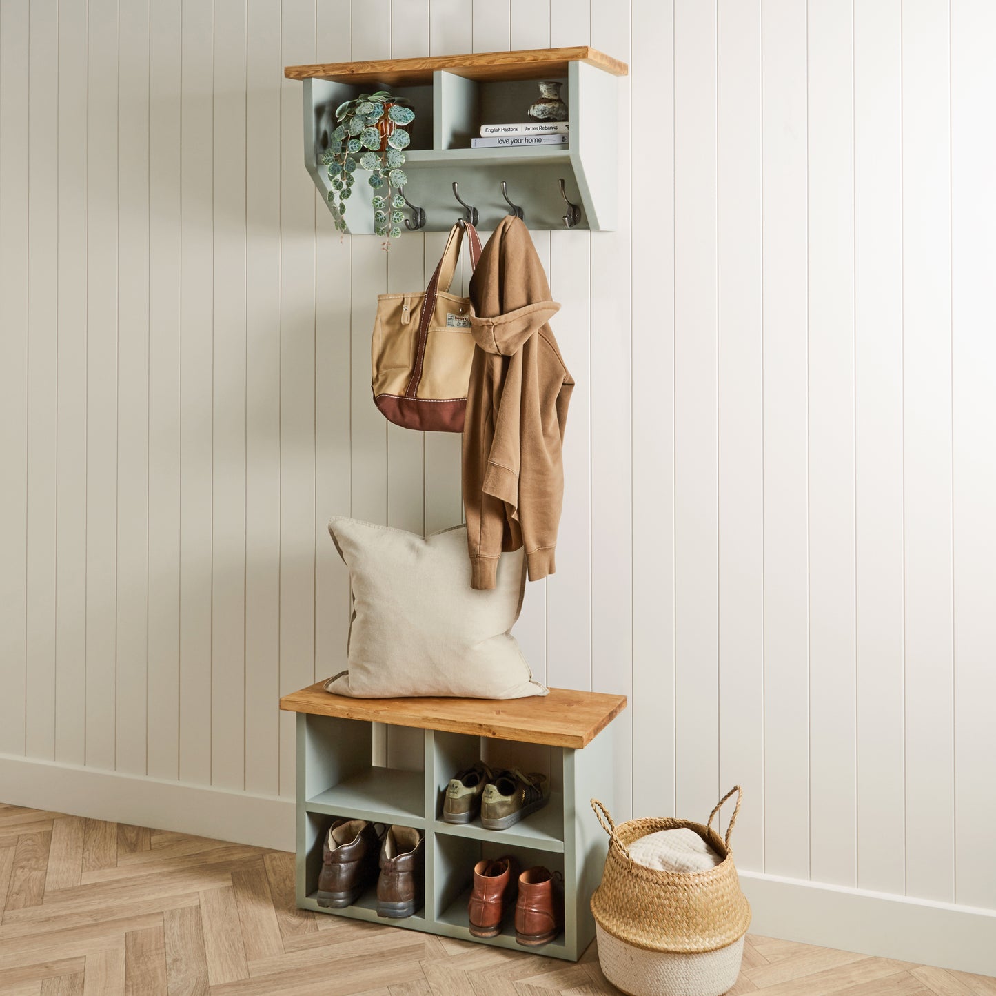 Wooden Shoe Storage Bench: 4 Shelves