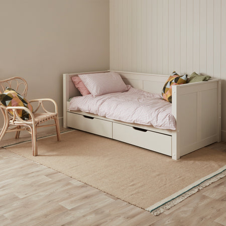 Hamptons Day Bed