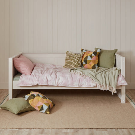 Hamptons Day Bed with Optional Trundle & Mattress