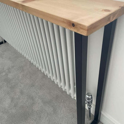 Cache-radiateur rustique avec pieds en forme de boîte - 160 cm x 15 cm