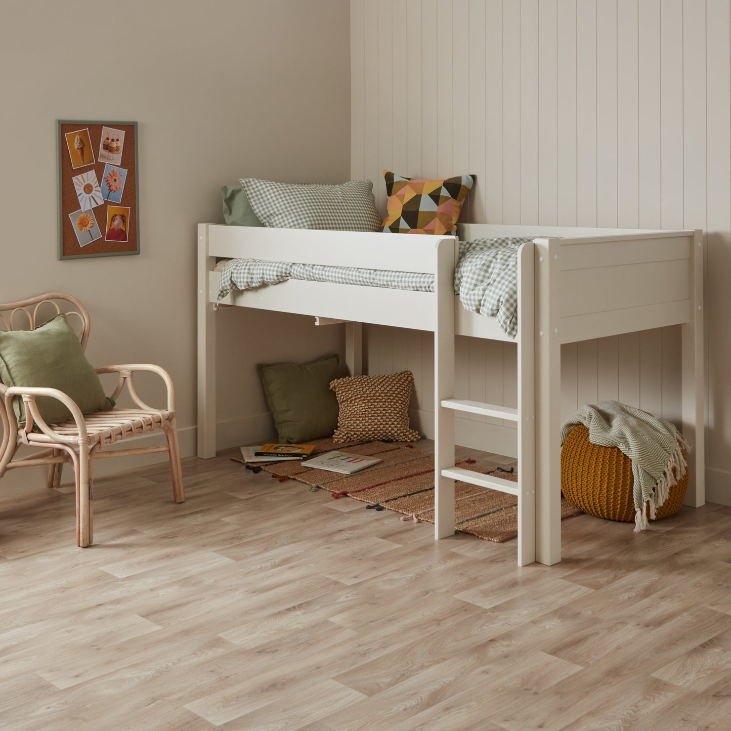 Hamptons Kids Mid-Sleeper Loft Bed