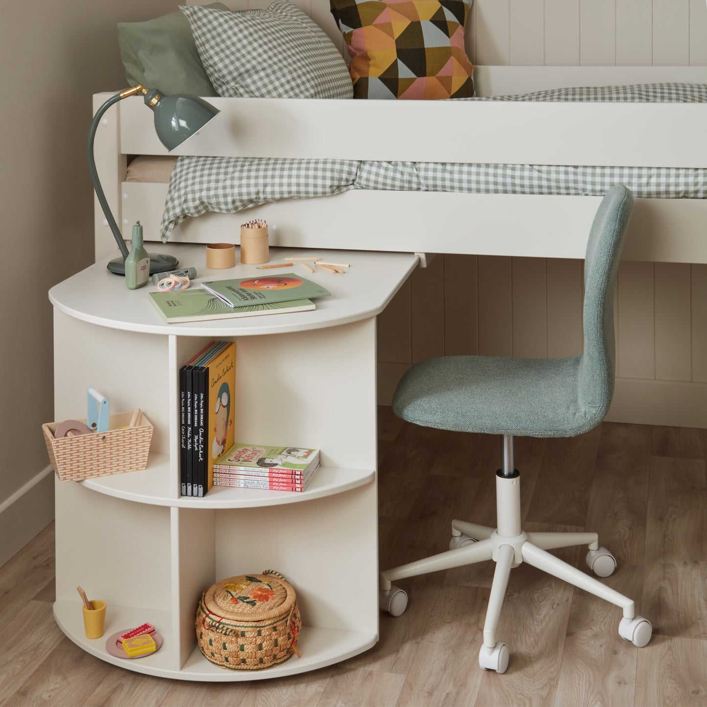 Hamptons Kids Mid-Sleeper Loft Bed