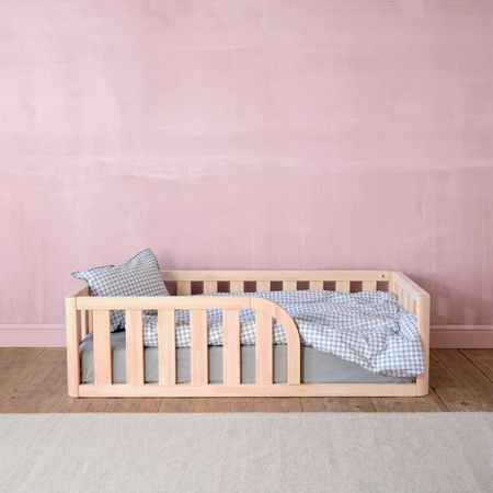 Toddler Floor Bed - Single Round Opening, Right Side