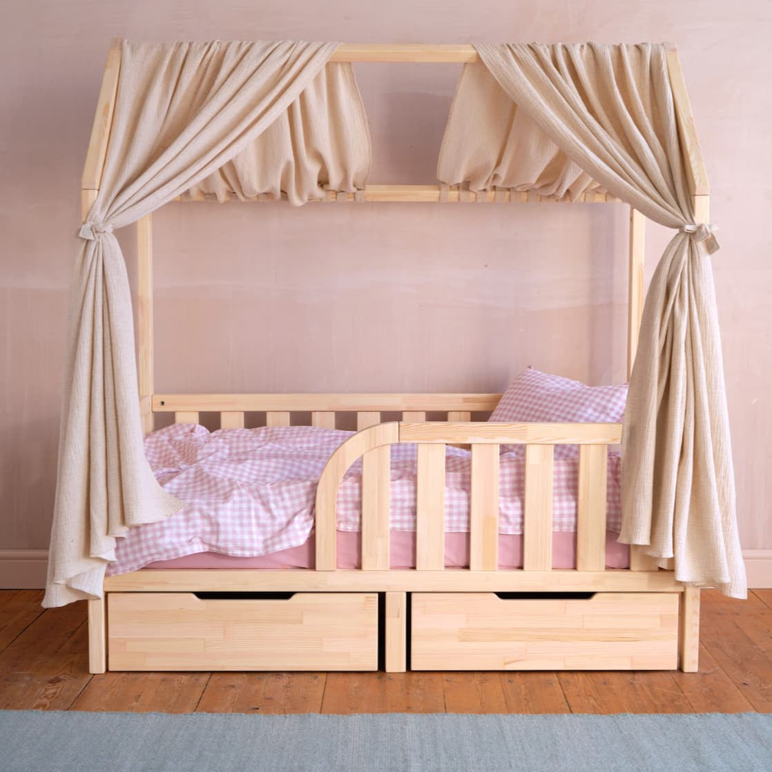 Interactive product media toggle button on Roomix website for viewing bed canopy curtain details