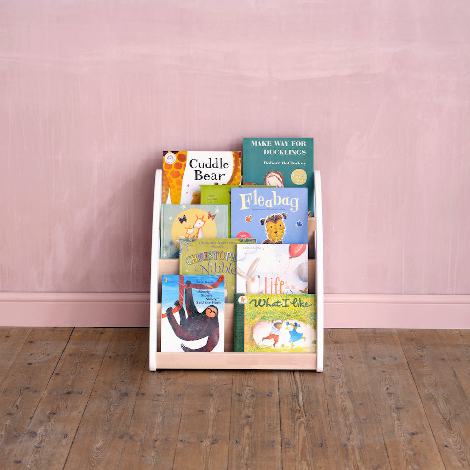 Montessori Bookshelf