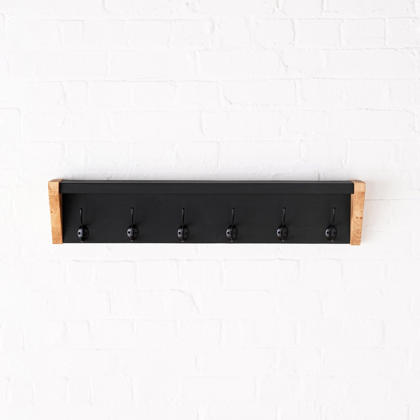 Garderobenhakenleiste aus Holz – 70 cm x 8 cm x 17 cm