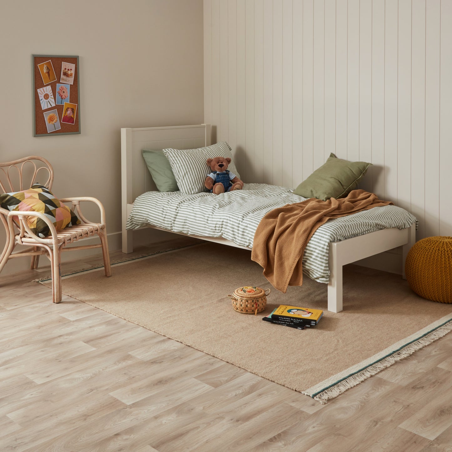 Hamptons Kids Bed