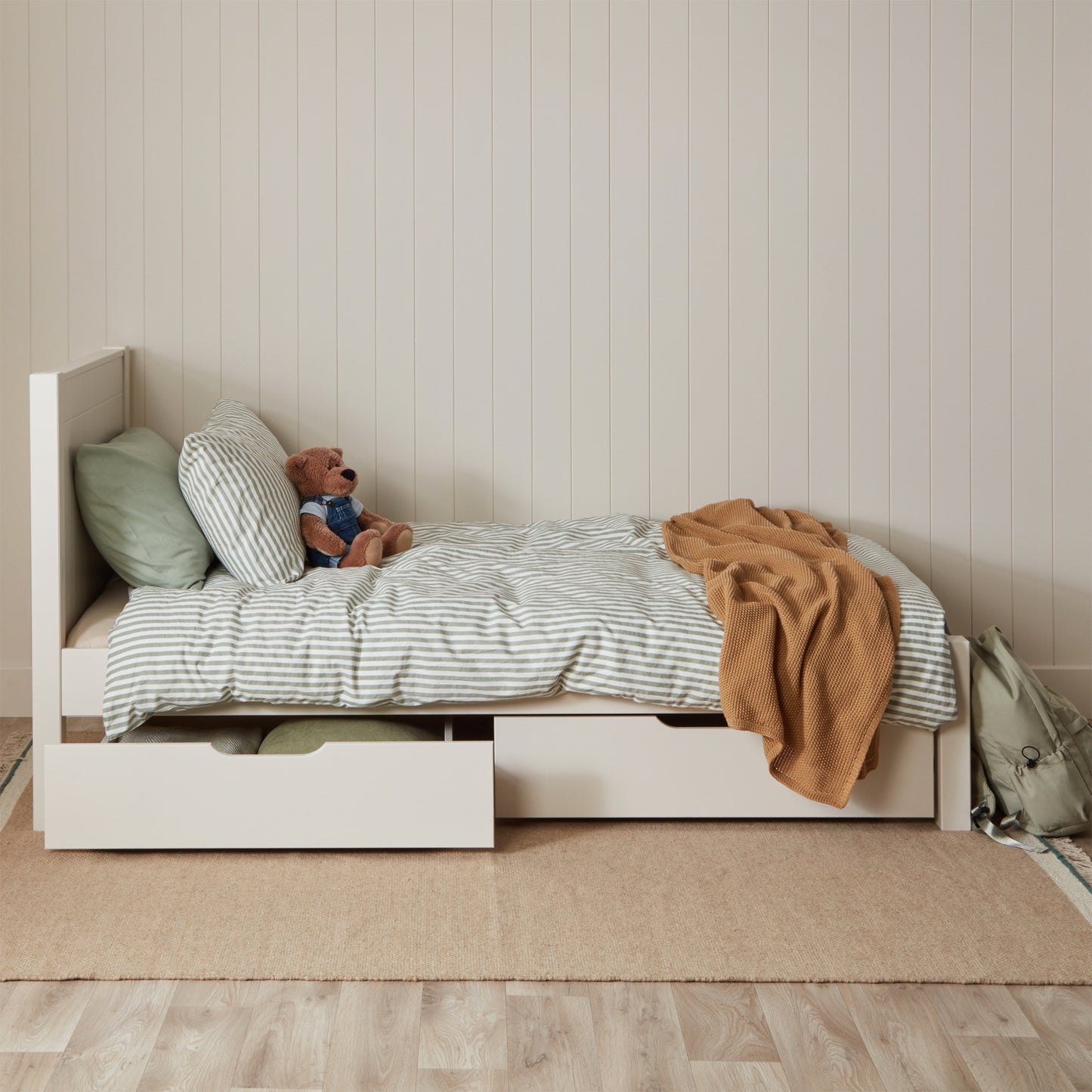 Hamptons Kids Bed