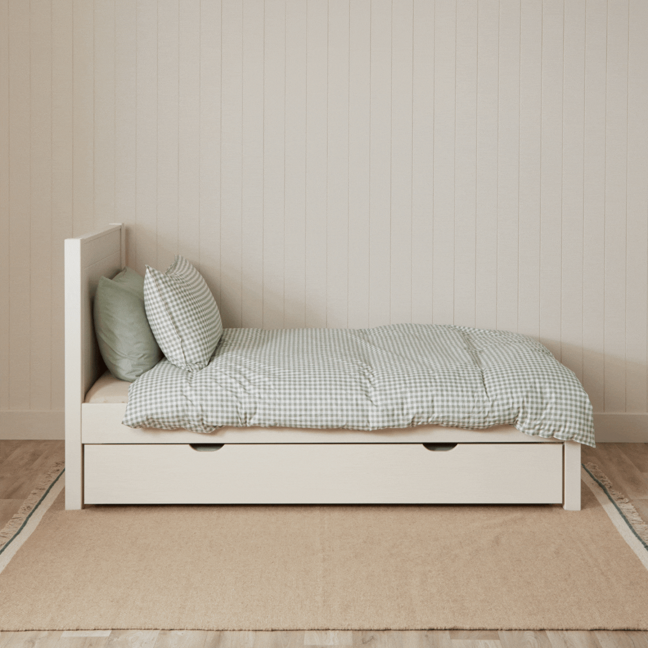 Hamptons Kids Bed