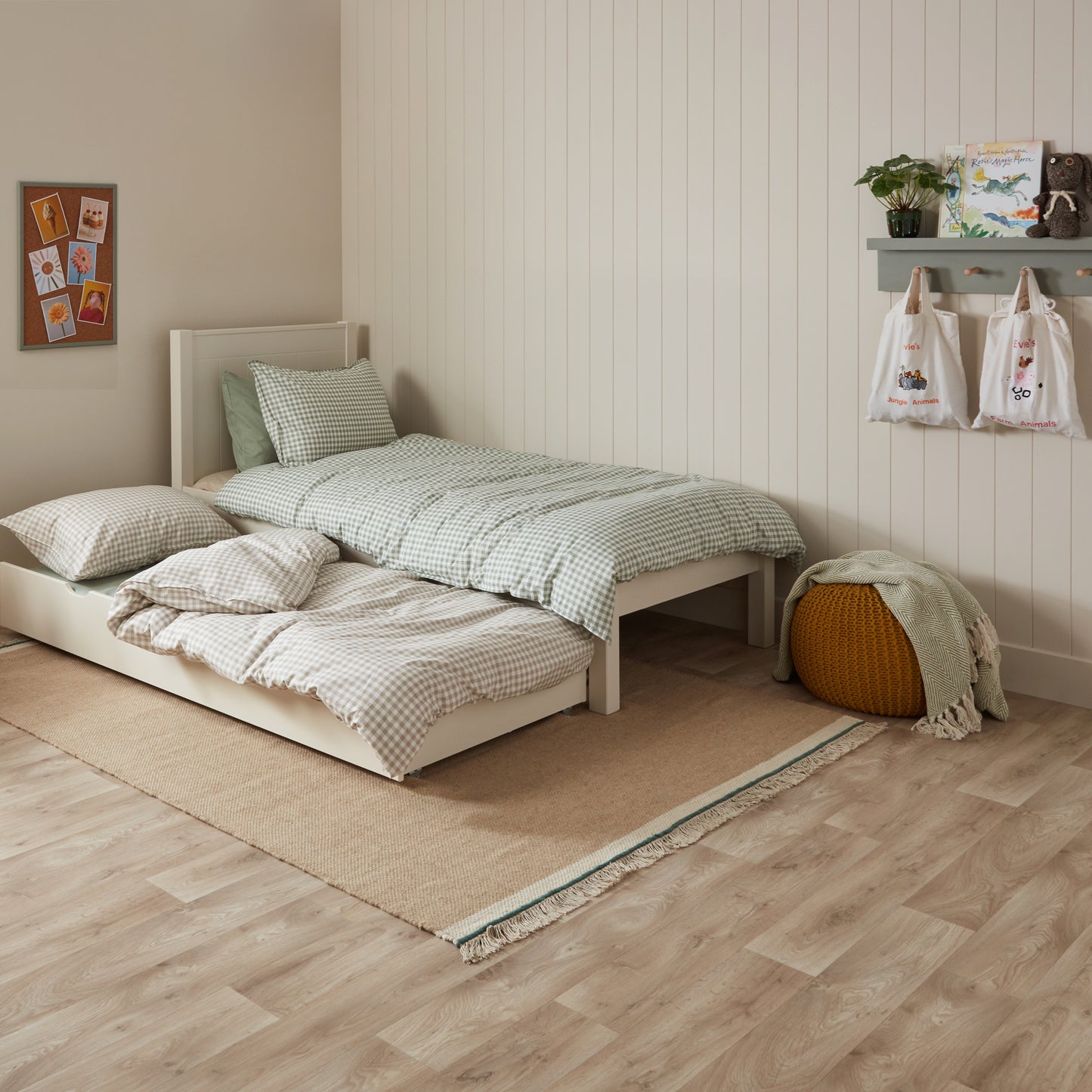 Hamptons Kids Bed