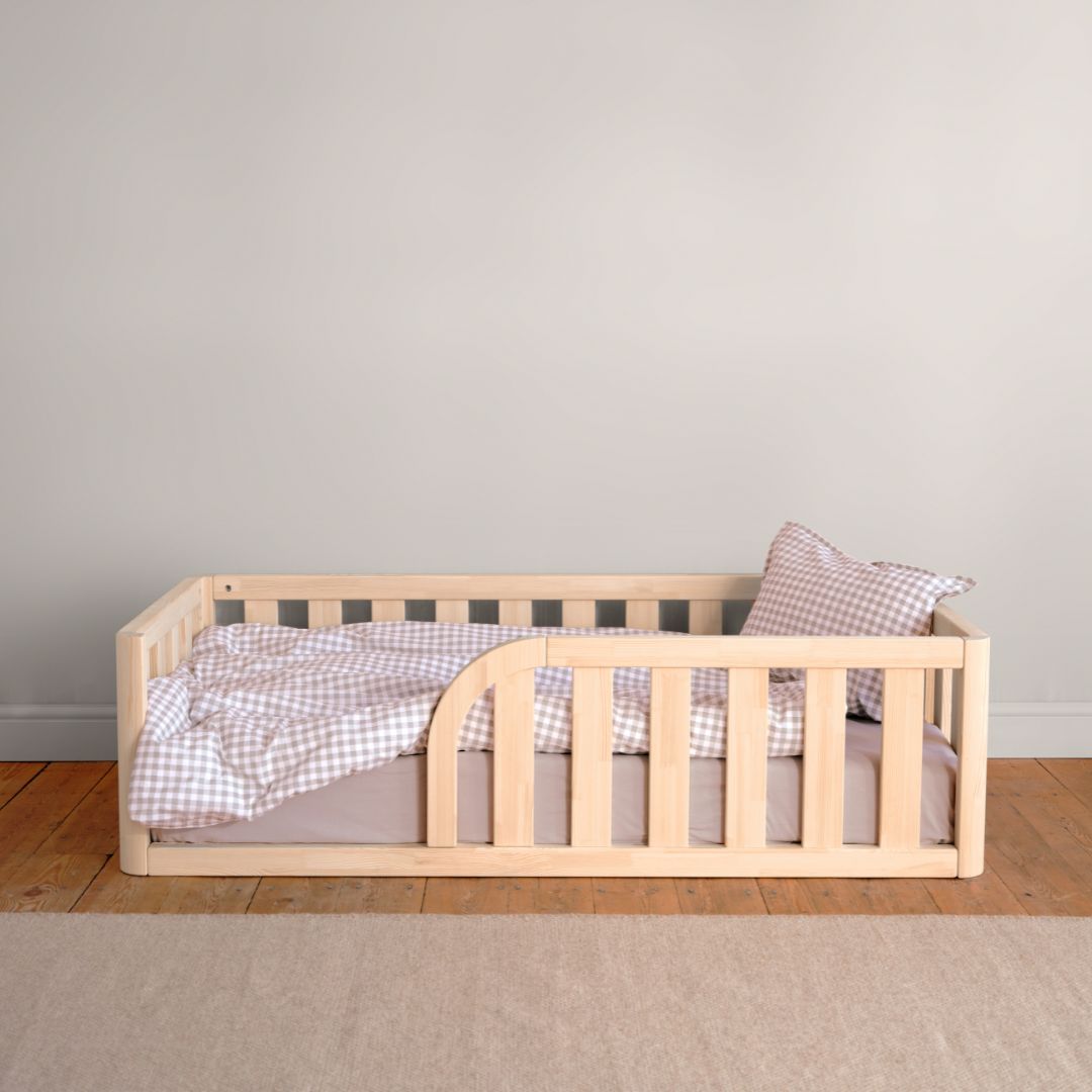 Toddler Floor Bed - Fully Rounded Opening, Left Side