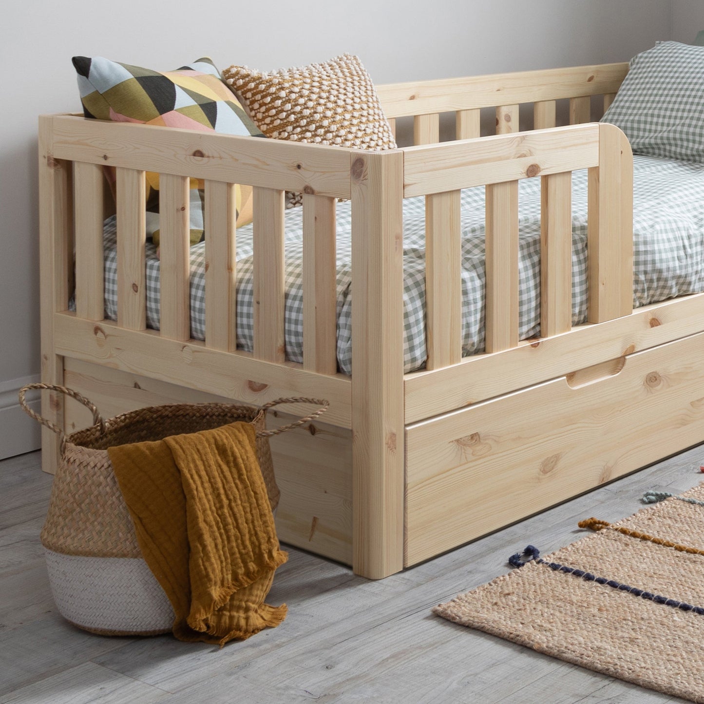 Roomix Transition Elevated Toddler Bed Natural