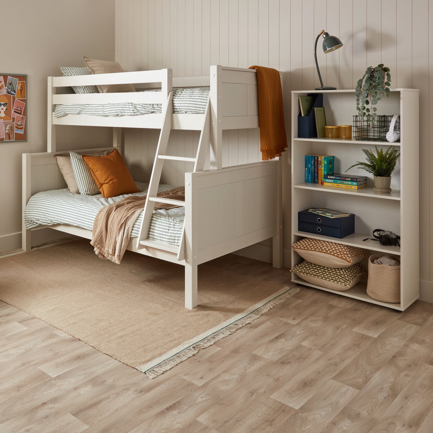 Hamptons Convertible Trio Bunk Bed