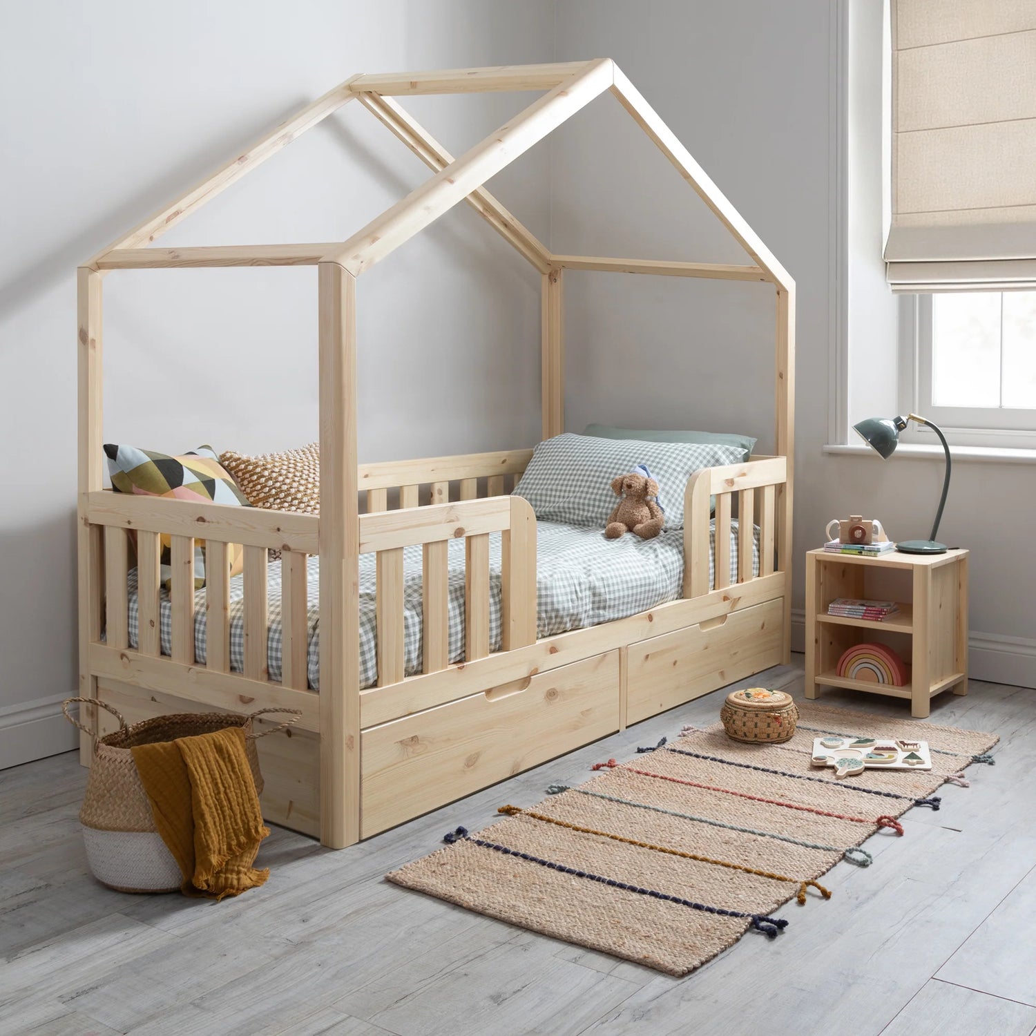 Best toddler beds with a convertible house frame for UK families 2026