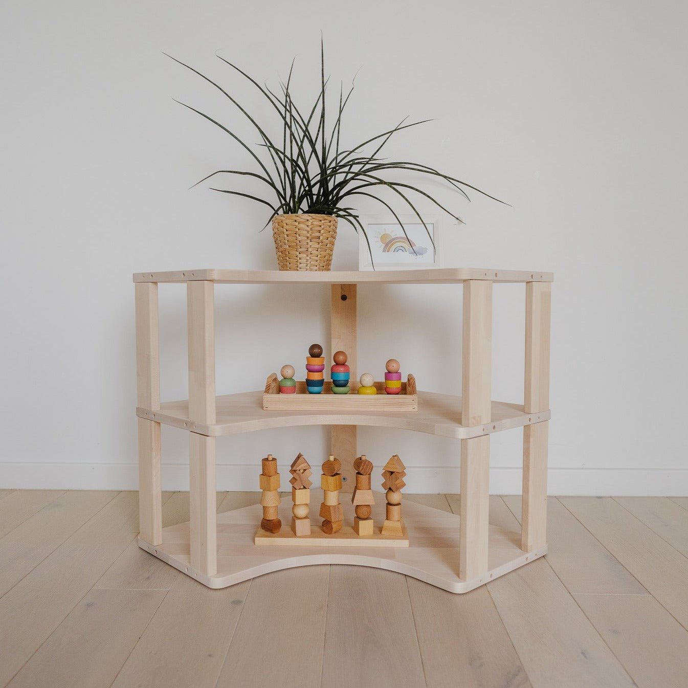 Corner Shelves: Three Shelves - Kids
