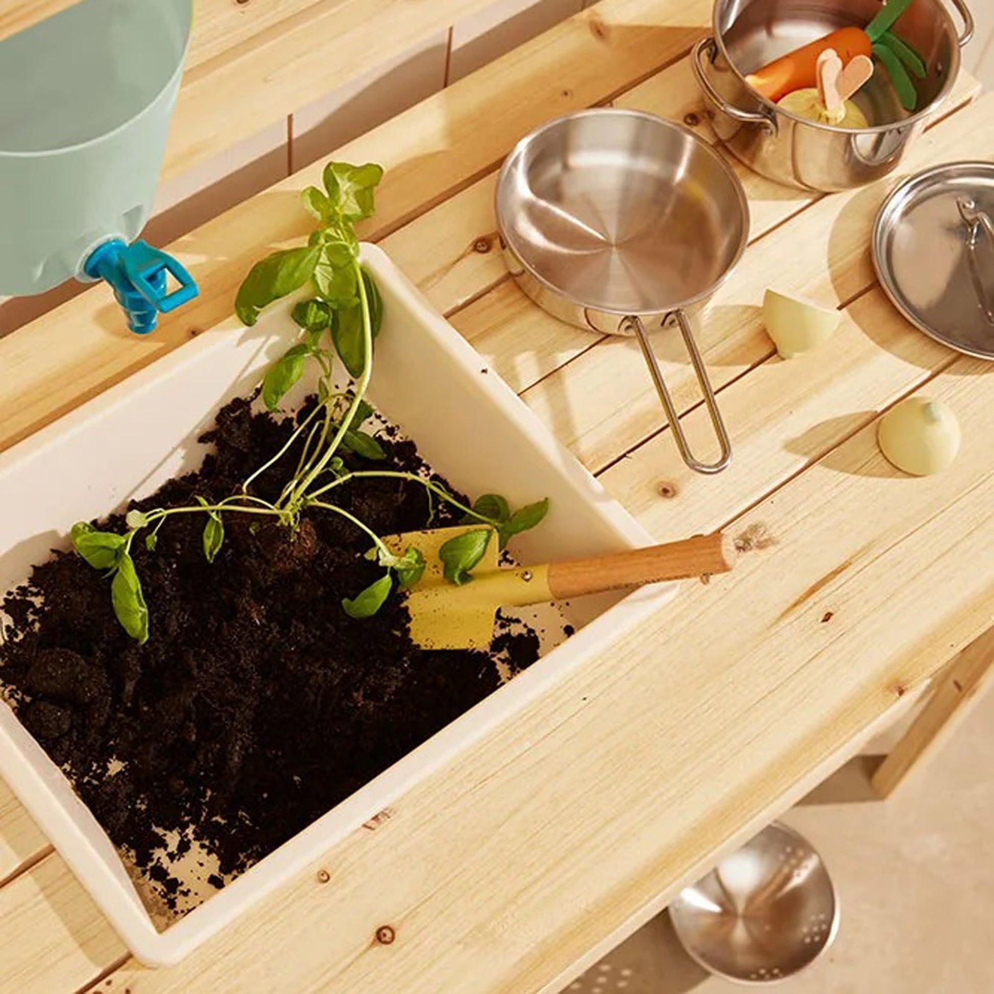 Kids Concept Outdoor Play Kitchen - Kids