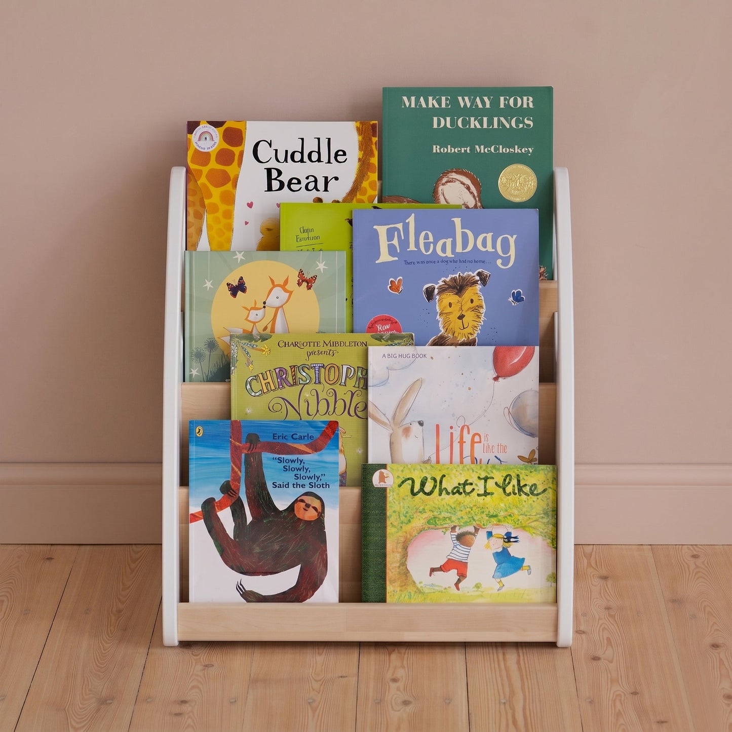 Montessori Bookshelf - Kids